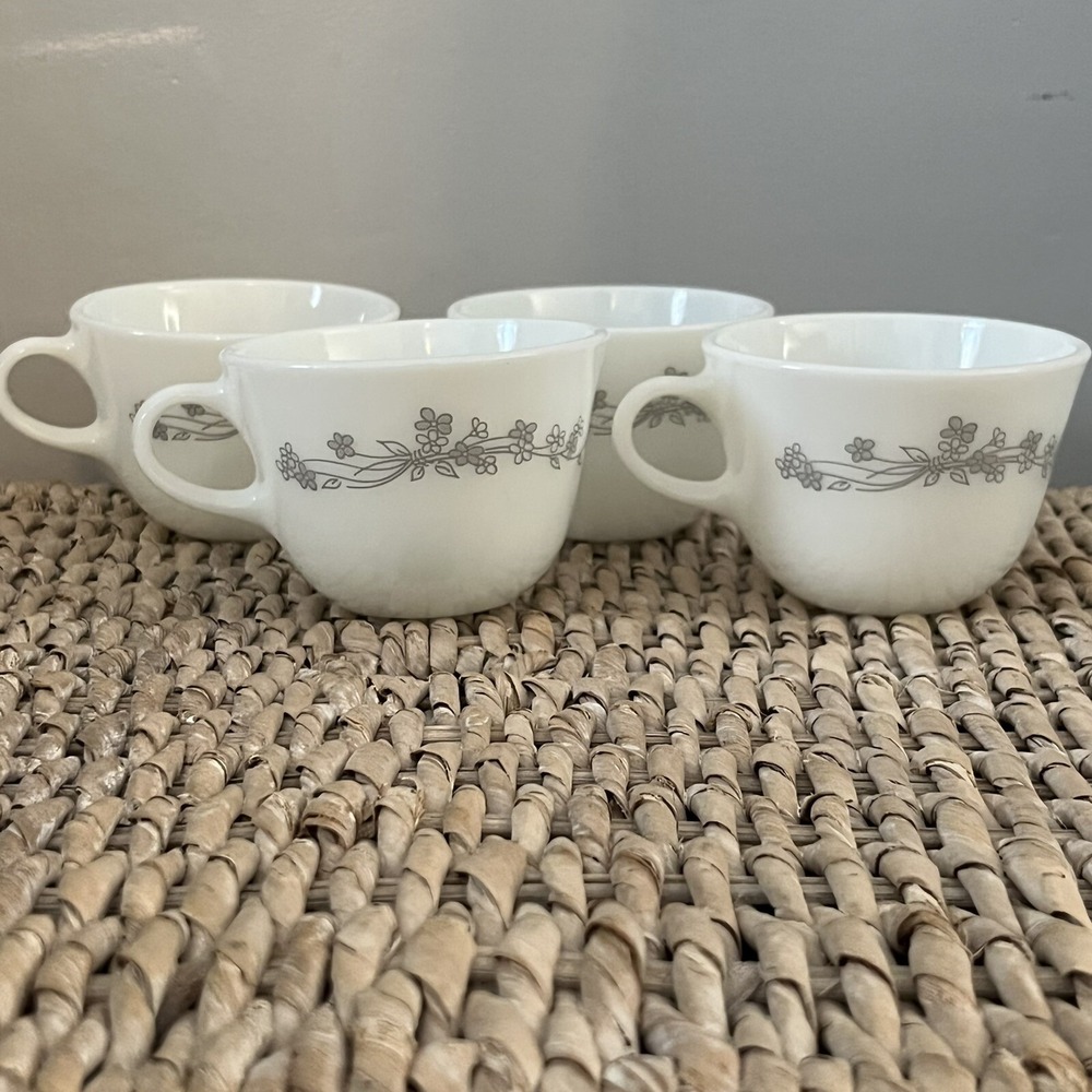 Vintage corning ware corelle white milk Glass mug gray Flowers 4 Piece‎ Lot